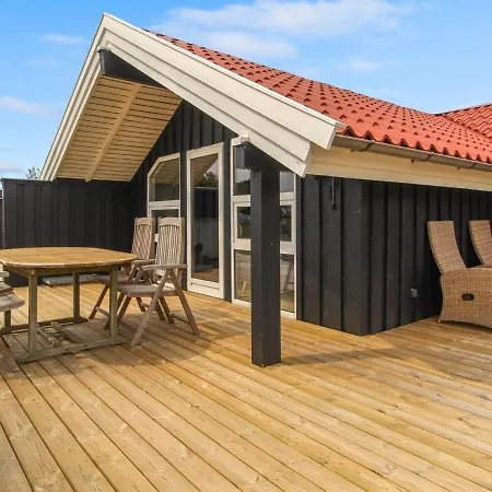 Holiday home Skyler - 1km From The Sea In Western Jutland By Interhome *
